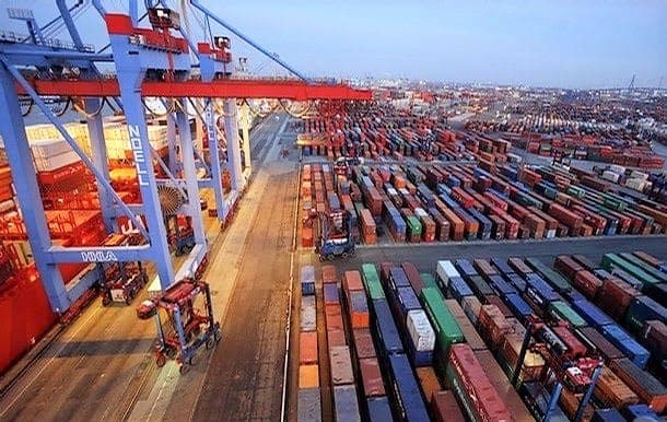 Exportações fecham 2017 com alta de 6,6%