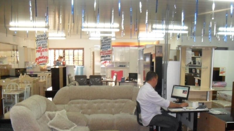 Venda de móveis sobe pouco em agosto