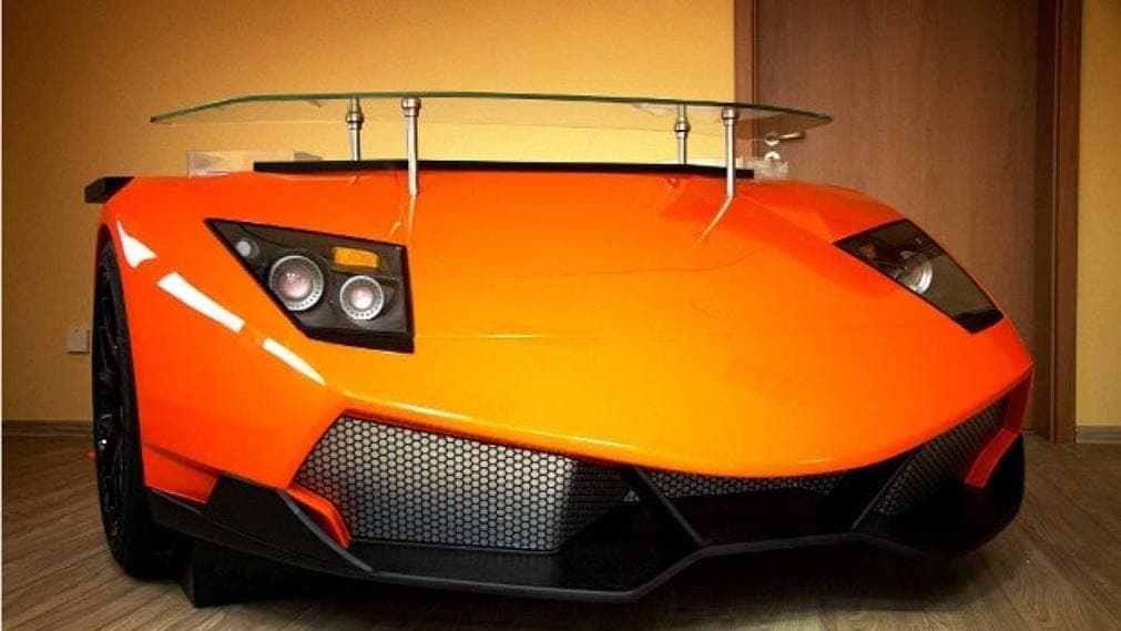 E se a sua mesa fosse um... Lamborghini?