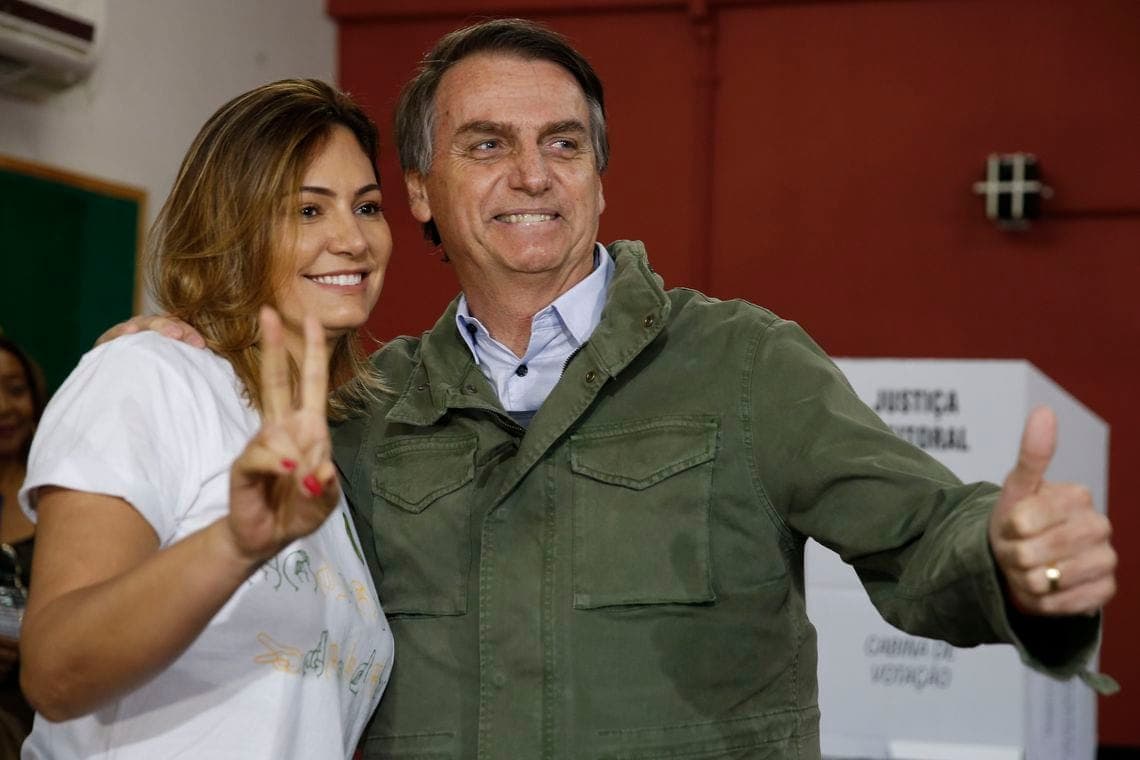 Agora vai