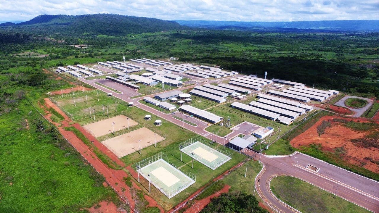Moveleiros de Canaã ganham concessão de lotes