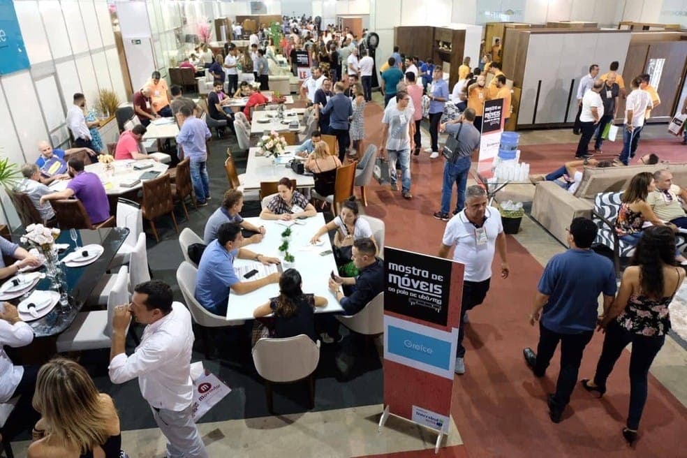 Mostra de Móveis de Ubá termina hoje (31)