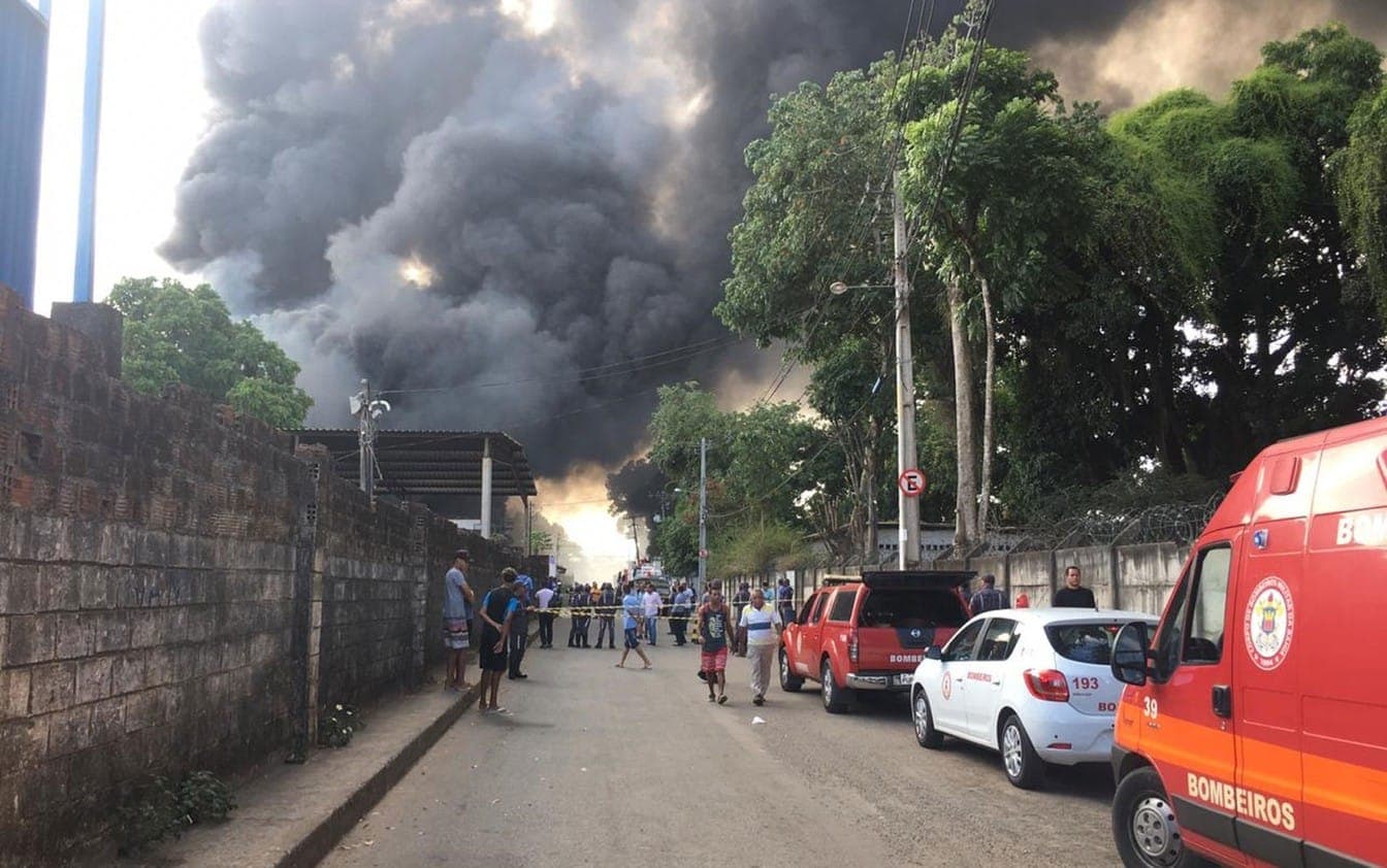 Incêndio atinge fábrica da Ortobom na Bahia