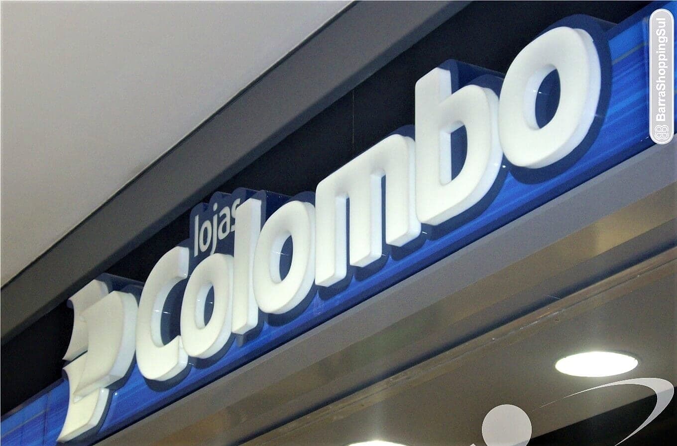Lojas Colombo completa 60 anos “na maior felicidade”