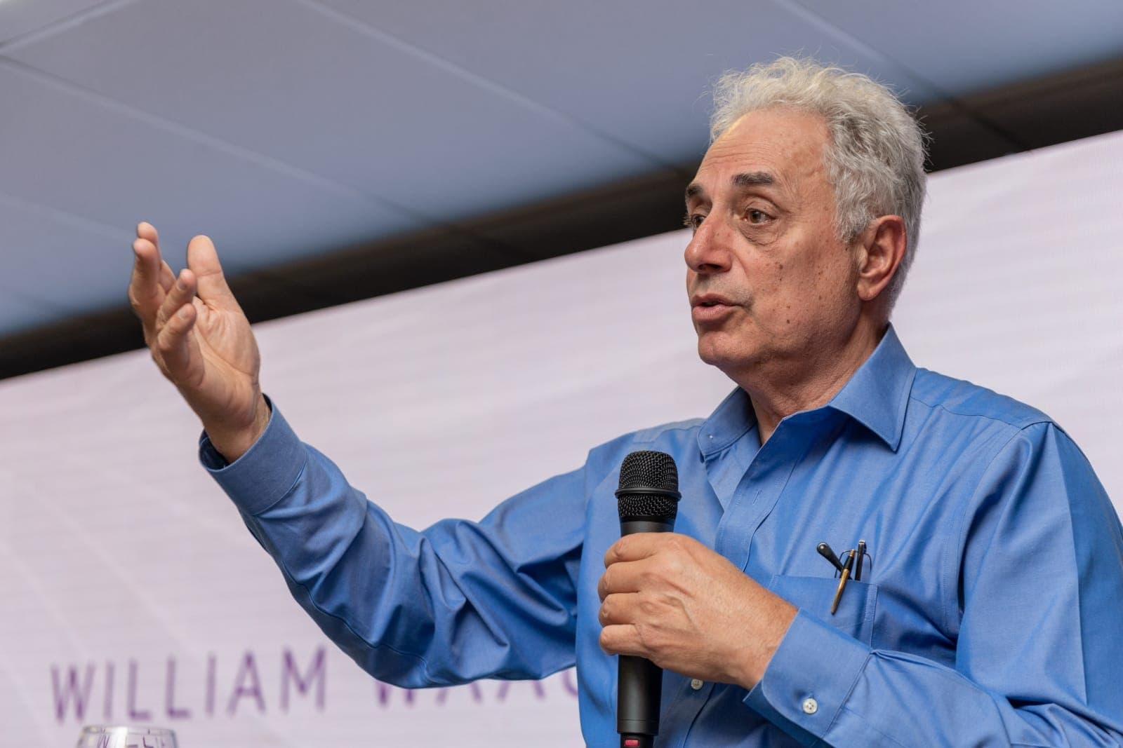 William Waack faz encerramento dos eventos de Arapongas