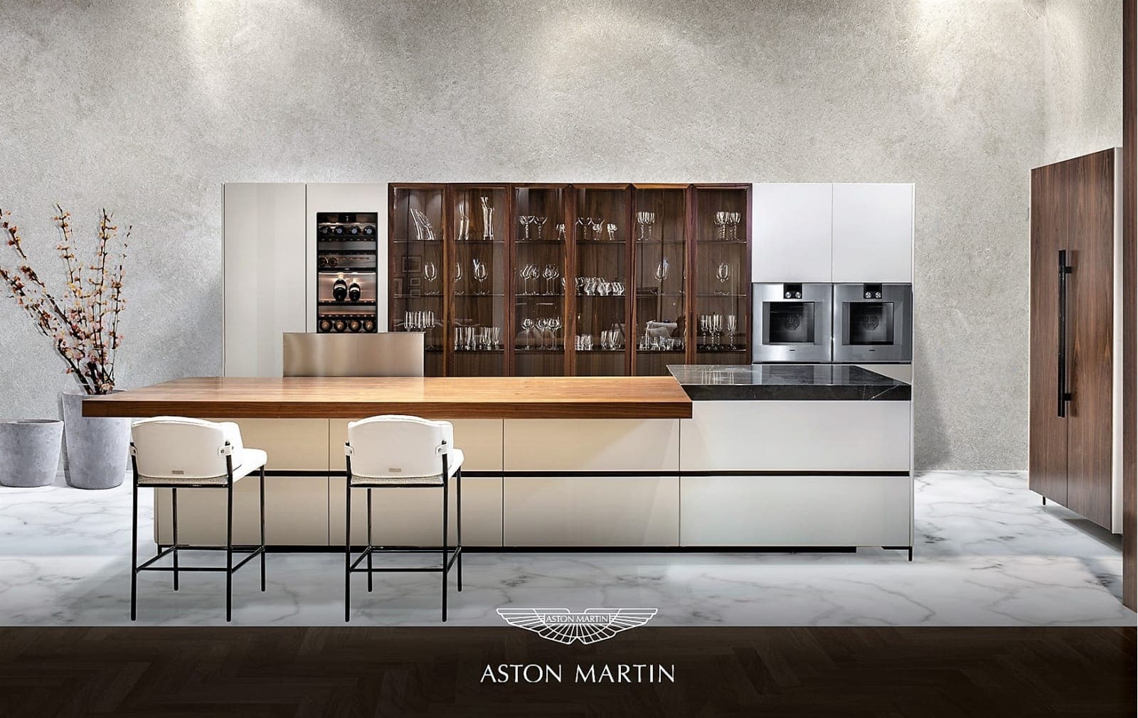 Aston Martin lança primeira cozinha de luxo no mercado