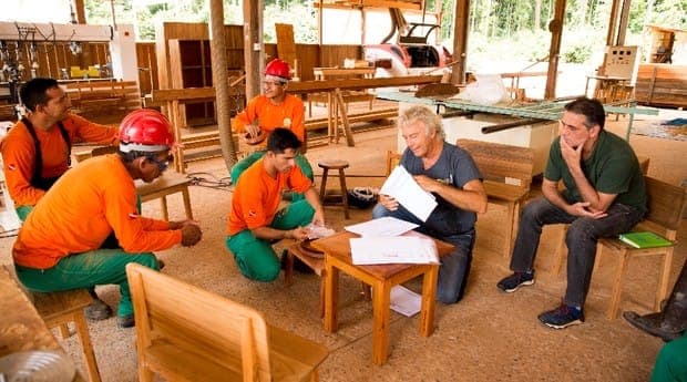 Projeto da Amazônia faz parceria com designers de luxo