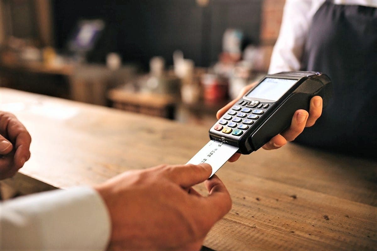 Crédito ao consumo no Brasil? Vamos falar sério