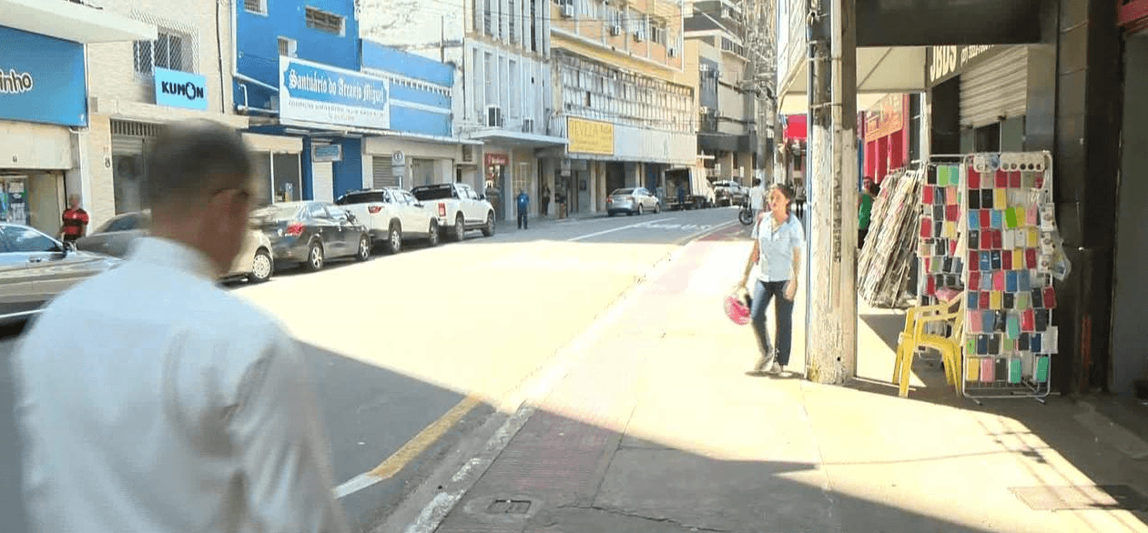 Lojas de móveis abrem em dias ímpares no rodízio feito no ES