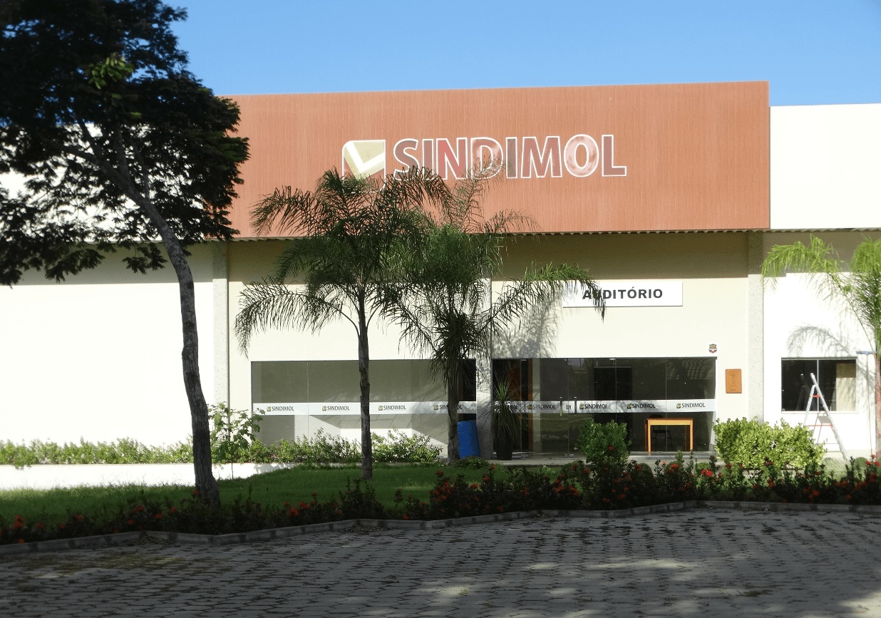 Linhares comemora alta nas vendas e empregos