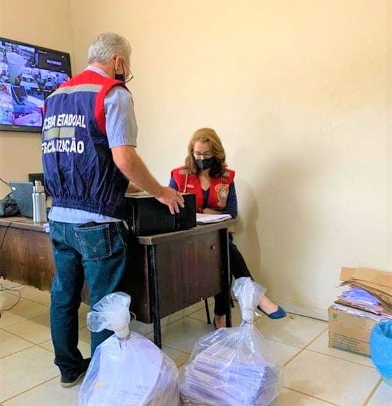 Operação em Minas combate sonegação em fábrica de colchões