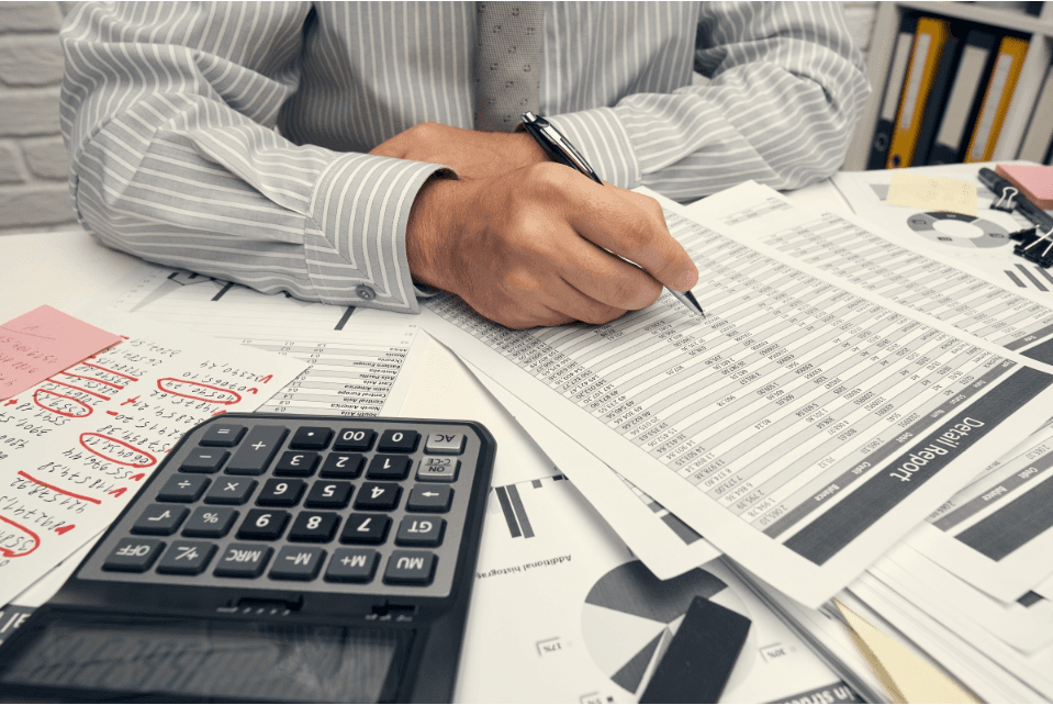 Dicas de orçamento para varejistas que estão em dificuldades
