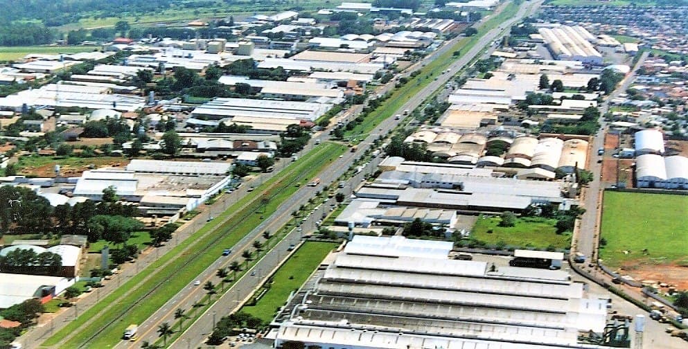 industrias-moveleiras-arapongas_(1)