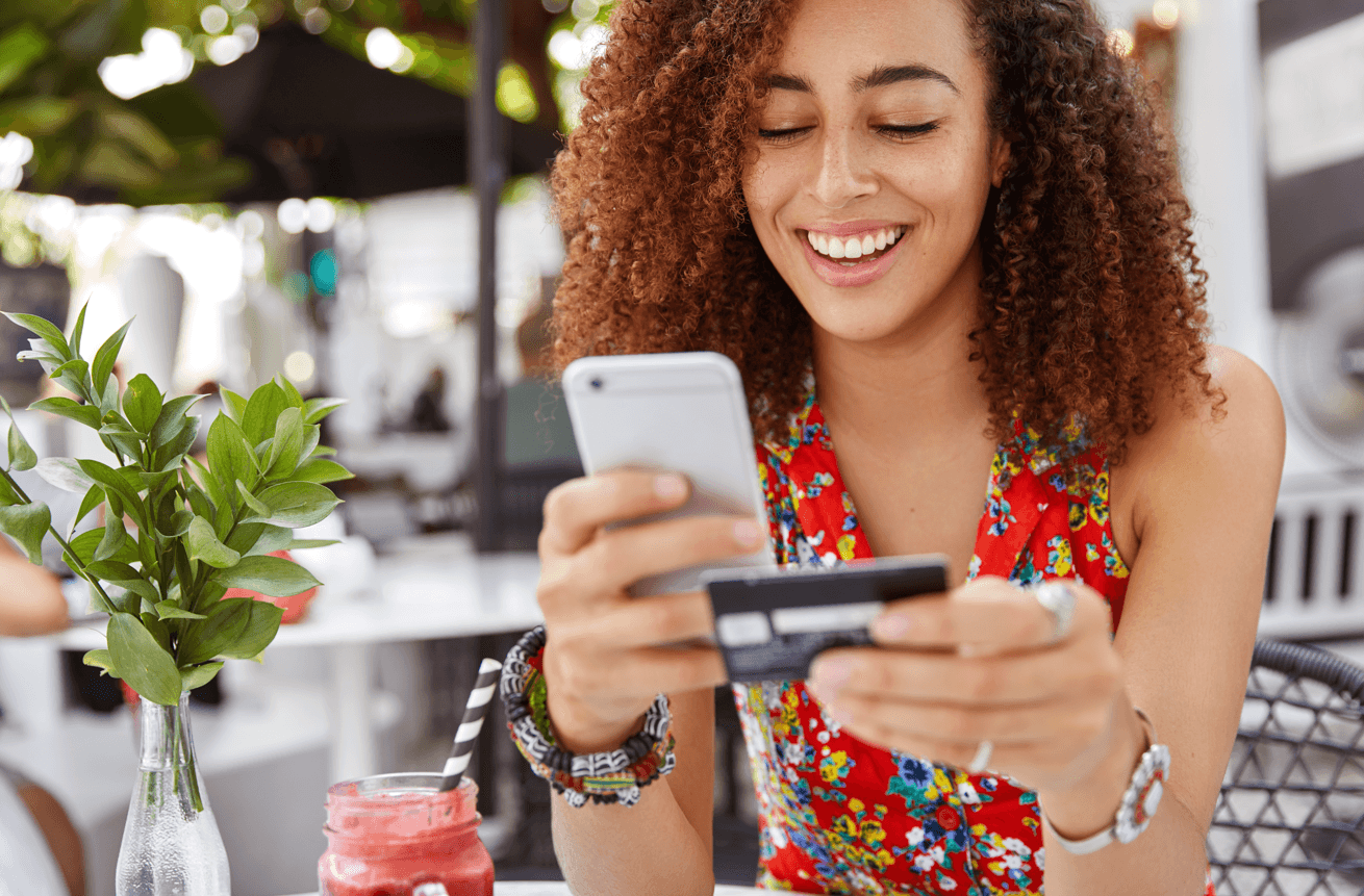 Uso de dispositivos móveis para compras online aumenta 18%