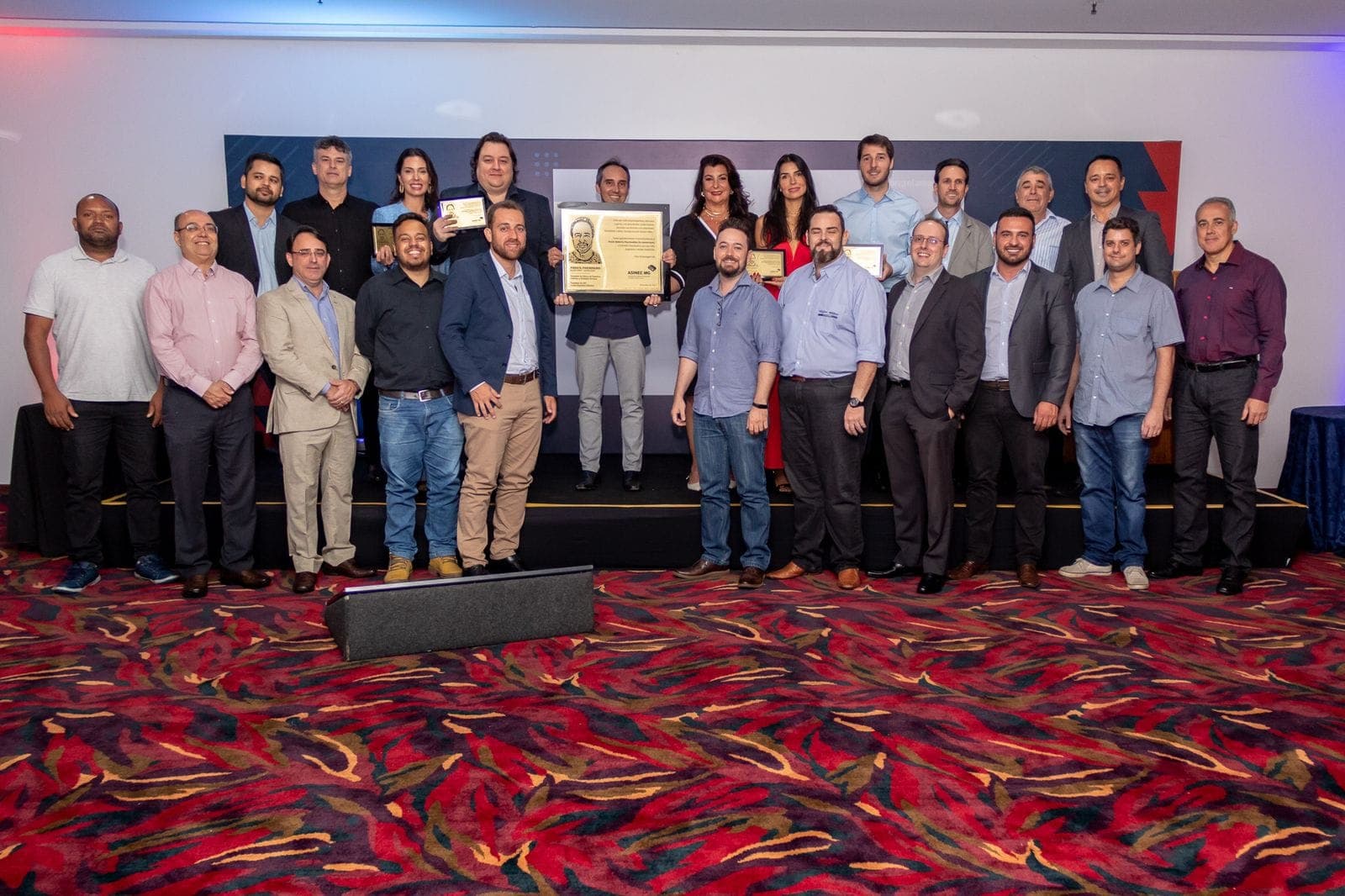 Asinec promove confraternização com colchoeiros associados