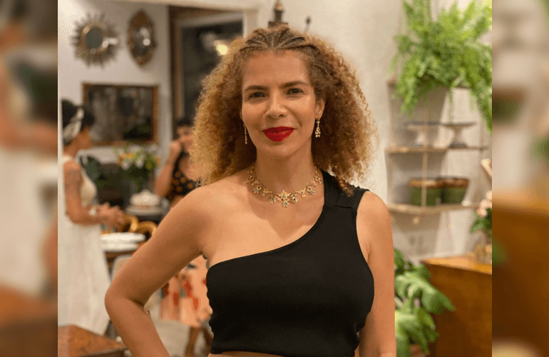 Vanessa da Mata investe em loja de móveis em Trancoso, Bahia