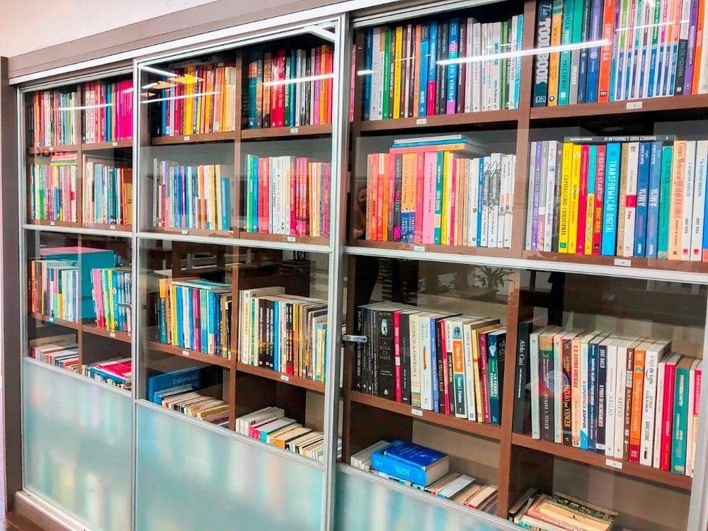 Fábrica de móveis gaúcha incentiva leitura de seus funcionários