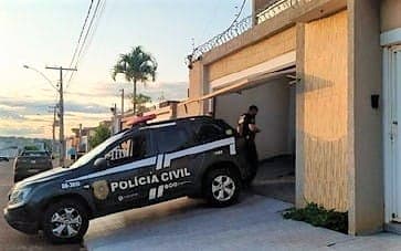 Donos de lojas de móveis de luxo são presos por golpes de R$ 2 mi