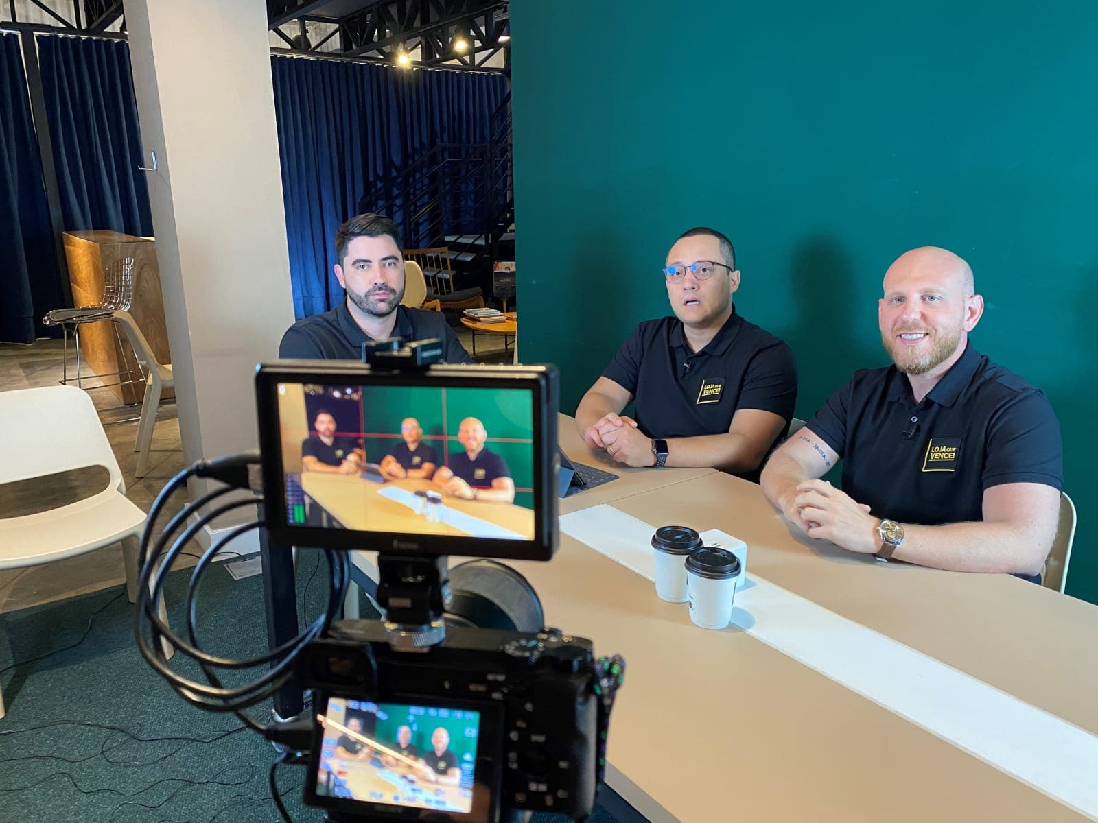 Da esquerda para a direita: Attilio Rondinelli, Tiago Alves e Dino Gueno, idealizadores do projeto