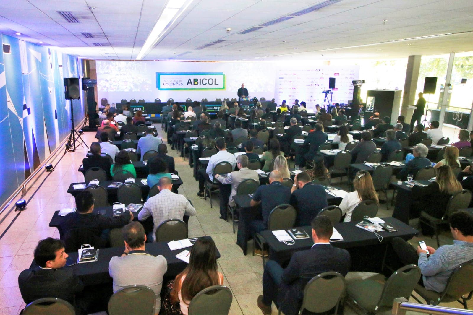 Encontro Nacional das Indústrias de Colchões aconteceu em Brasília, no dia 24 de junho