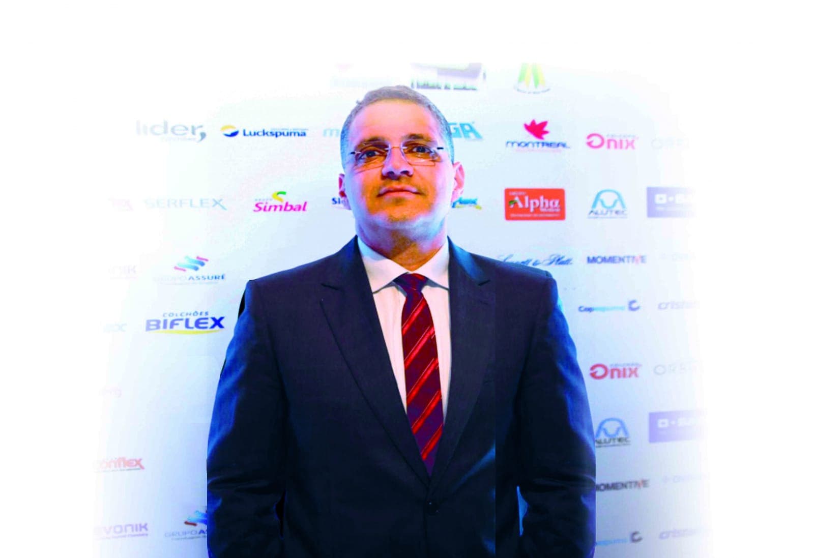 CEO da Plumatex assume presidência da Abicol até 2024