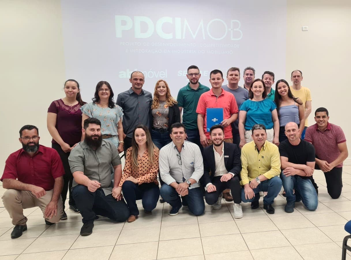 ABIMÓVEL e SEBRAE apresentam projeto para fomentar pequenos negócios