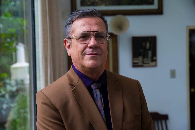 Morre Fernando Campana, um ícone do design de móveis no mundo