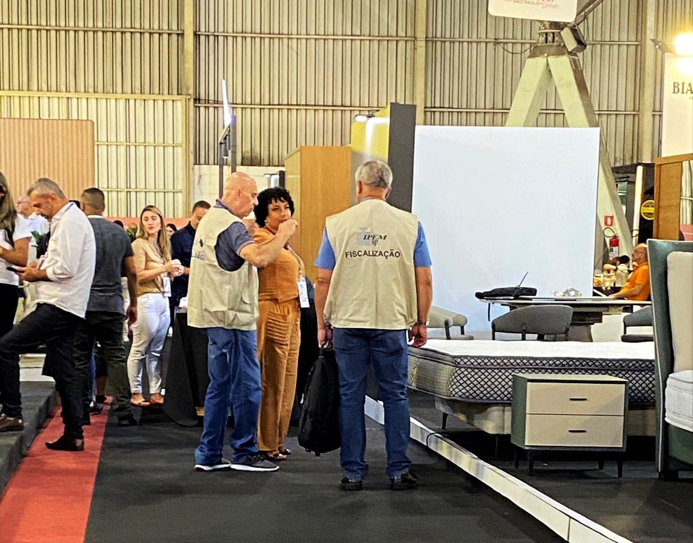 IPEM apreende colchões sem certificação na Yes Móvel Show