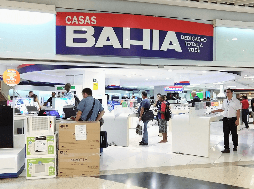 Casas Bahia volta às origens com foco em móveis e eletros