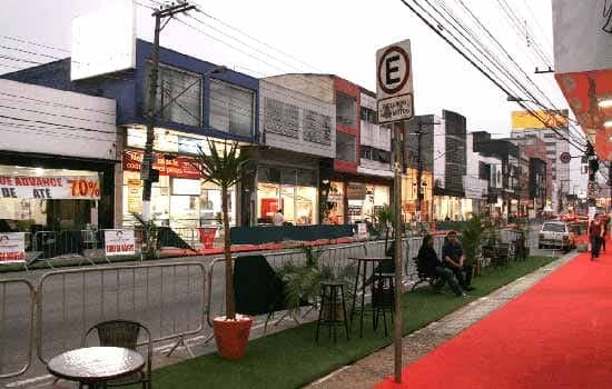 Lojistas de S. Bernardo se unem para impulsionar venda de móveis