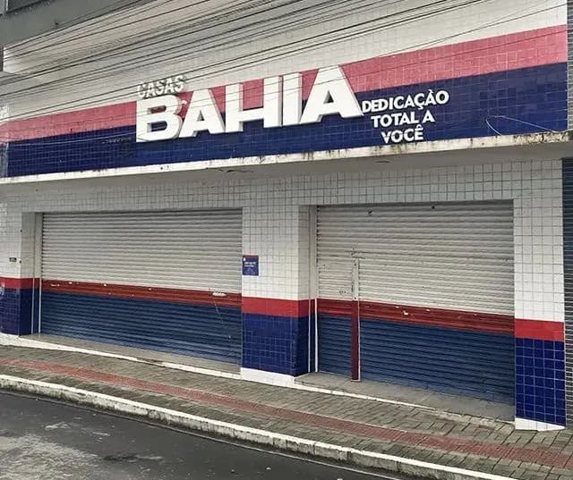 Casas Bahia fecha 298 lojas e reduz sua estrutura em nova rodada