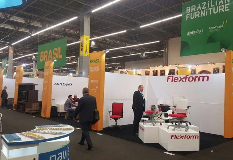 Feira no México recebe moveleiras brasileiras