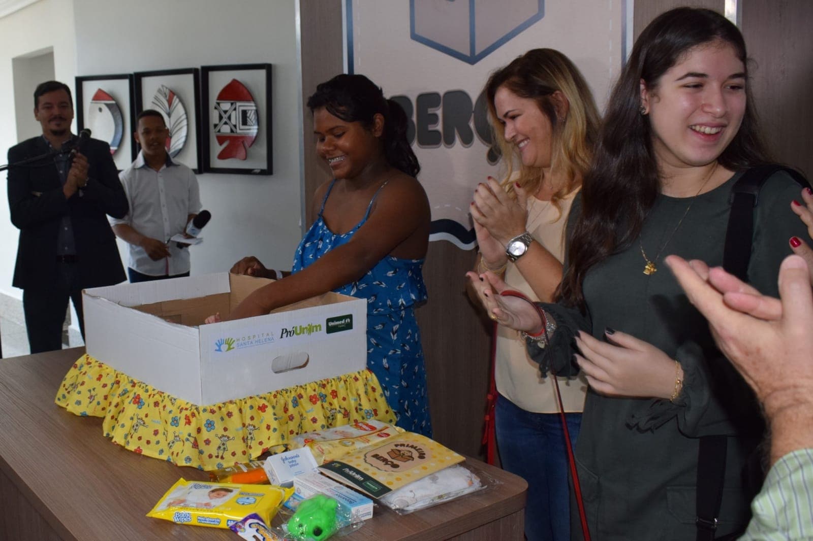 Caixa de papelão pode virar berço no MT