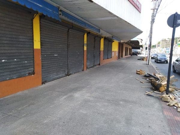 Empresários do ES querem lojas e shoppings abertos