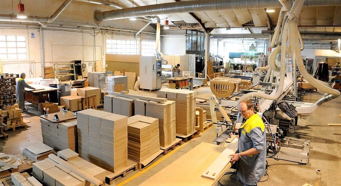 Covid-19 gera forte queda na atividade industrial, afirma CNI