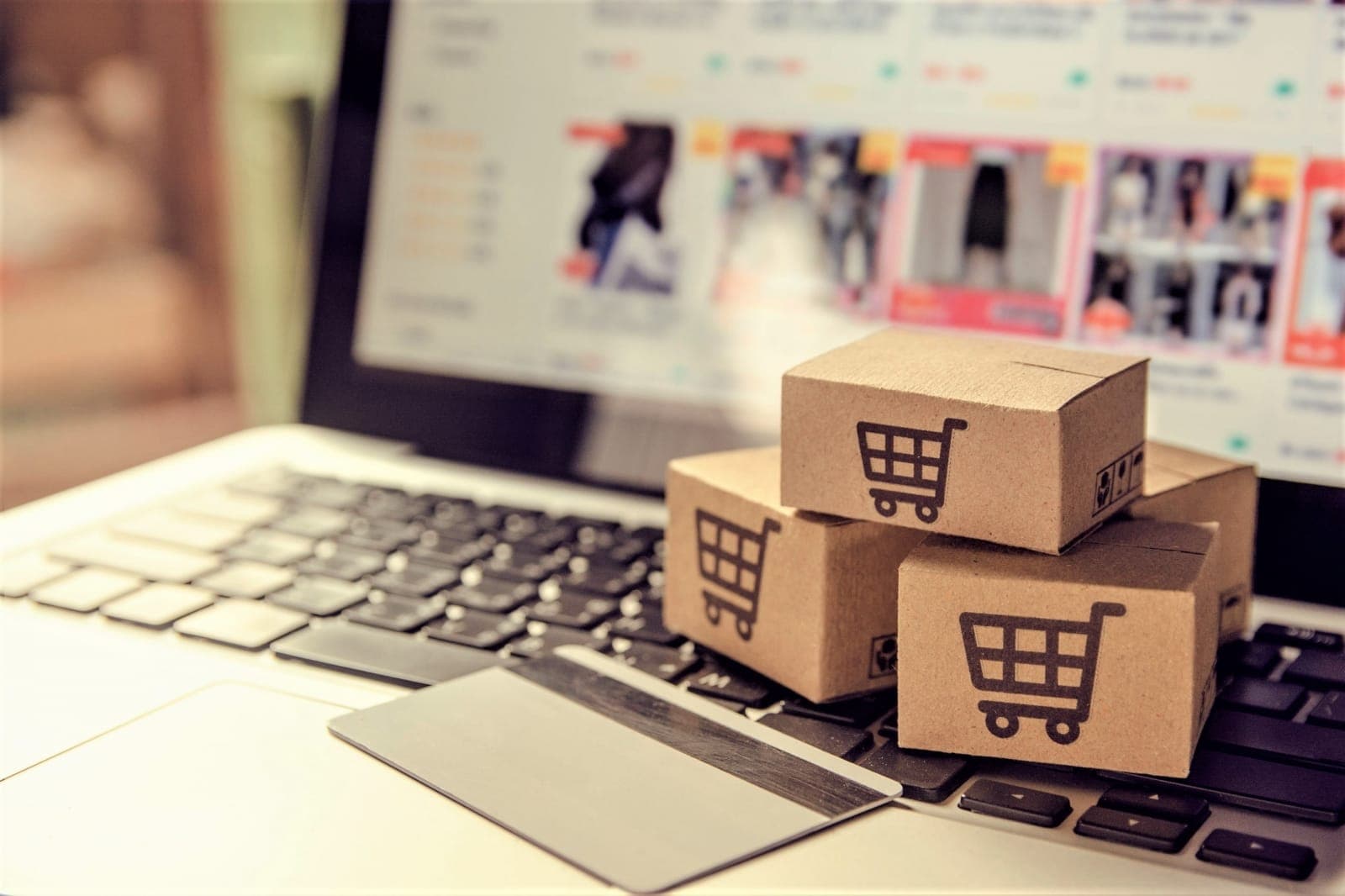 E-commerce concentrado em 17 marcas com 85% do total no País
