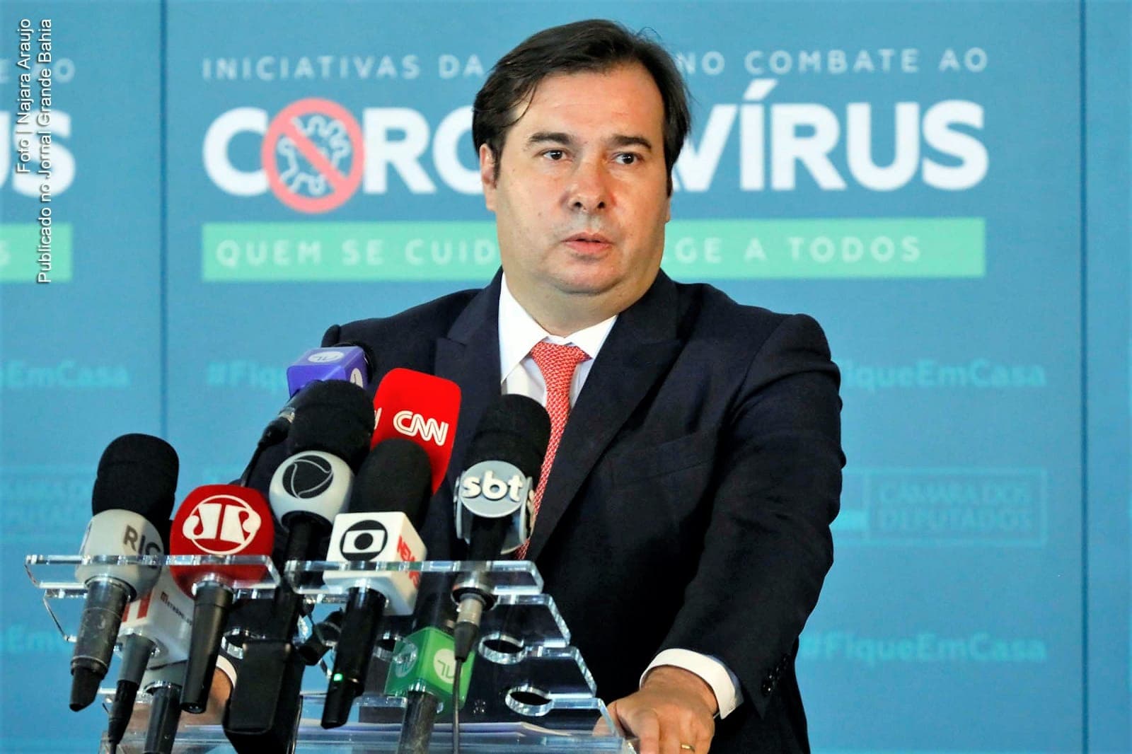 Maia assume protagonismo na defesa da pequena e média empresa