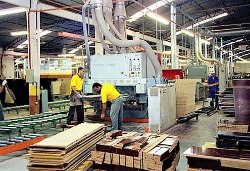 Produção de móveis em maio aumenta mais no Paraná, diz o IBGE