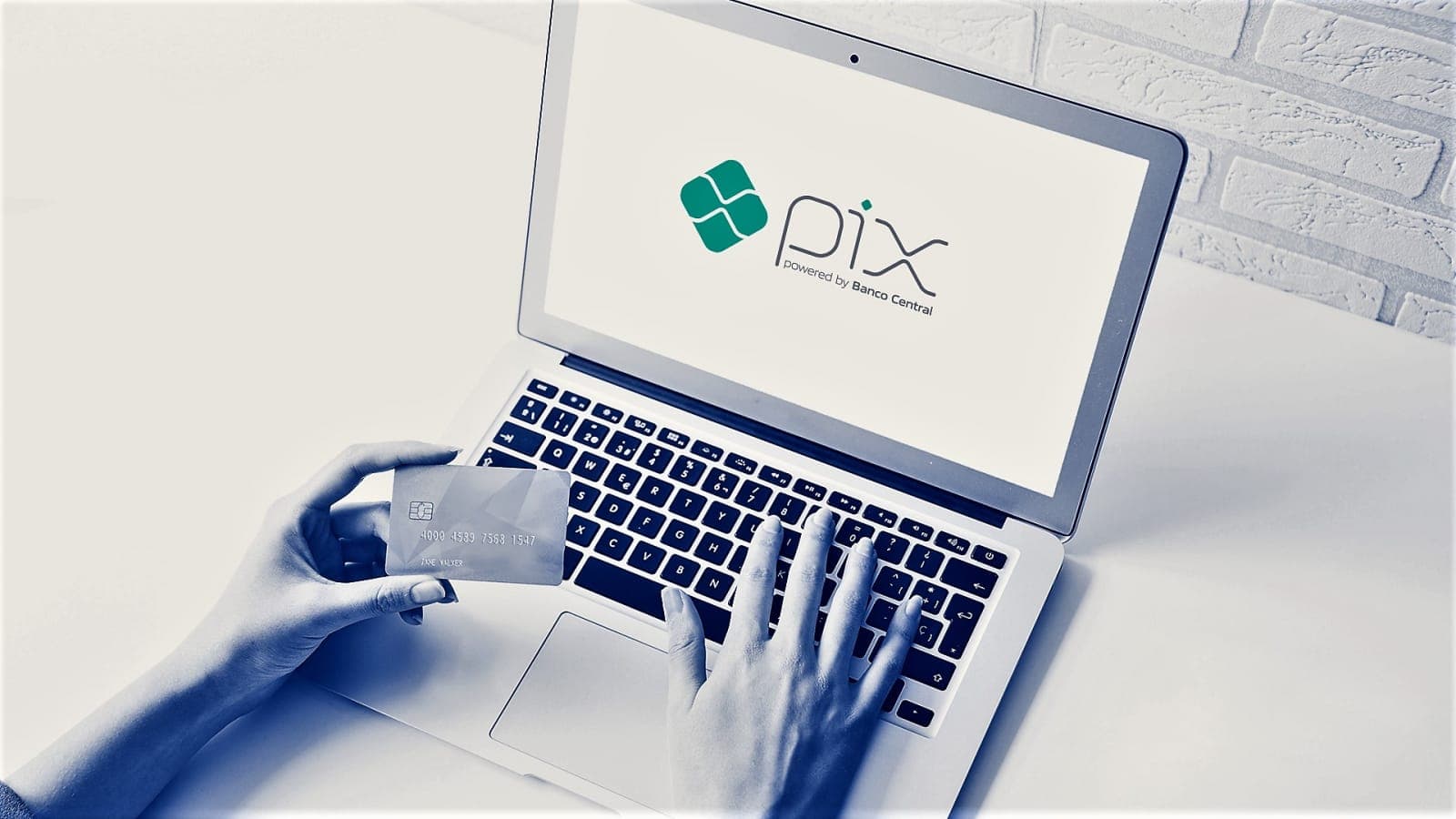 Pix: banco pode cobrar taxa em transações feitas por empresas