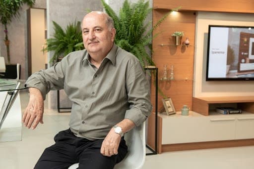 Diretor da Colibri assume o sindicato moveleiro de Arapongas