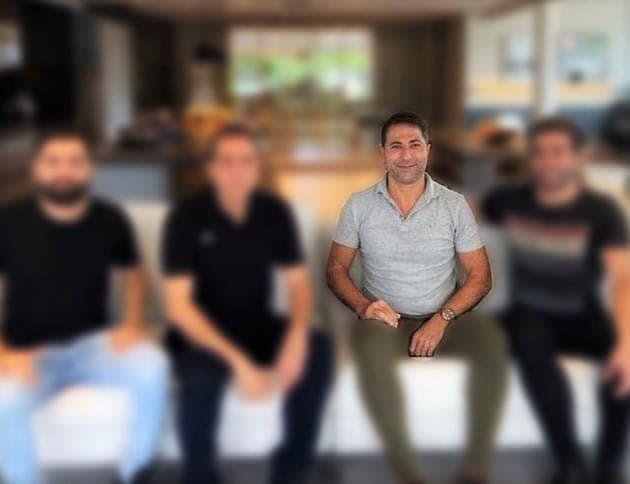 Khaled Rahim e seu irmão sucederam o pai nos negócios do grupo