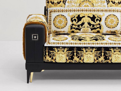 Versace-couch-slider-1.jpg