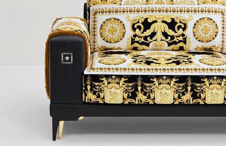 Versace-couch-slider-1.jpg