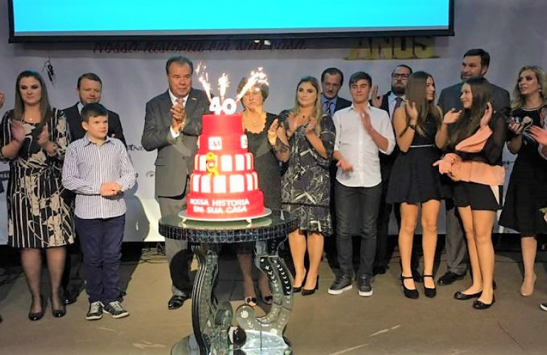 009-geral-celebrao-40-anos-mm-840x472.jpg