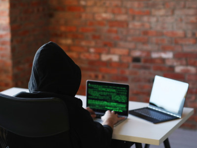 hacker-man-on-laptop.jpg