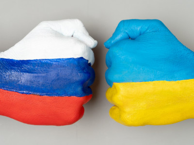 flags-of-ukraine-and-russia-flag.jpg