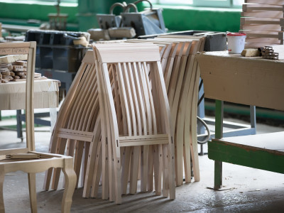 making-chairsmanufacture-of-chairs.jpg