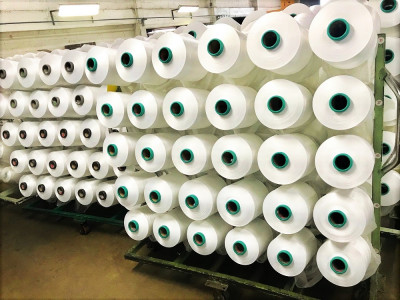 polyester-yarn1.jpg