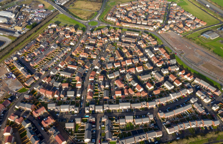 vista-aerea-das-novas-casas-em-bridgwater-somerset-reino-unido.jpg