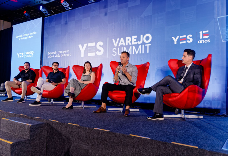 Yes_Varejo_Summit_Creditos_Kleine_Media_(3).jpg